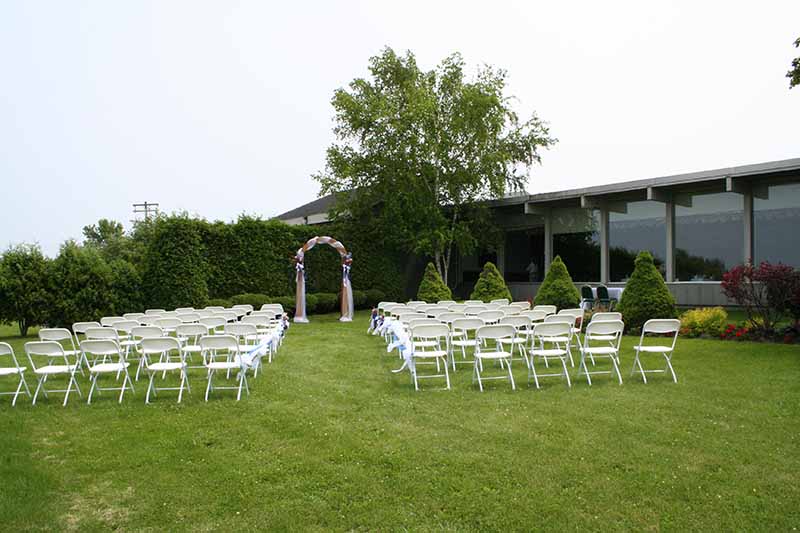 Outdoor wedding seating
